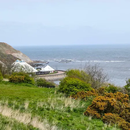 53 Burniston Road Ferienhaus *