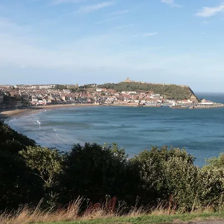 Ferienhaus 53 Burniston Road *